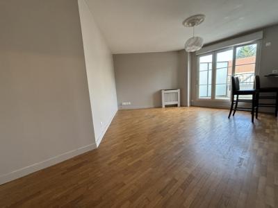 For rent Lamorlaye 2 rooms 50 m2 Oise (60260) photo 1