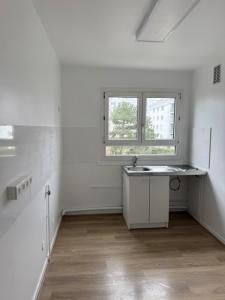 For sale Noisy-le-grand 3 rooms 66 m2 Seine saint denis (93160) photo 1
