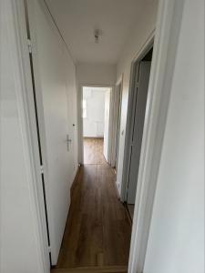For sale Noisy-le-grand 3 rooms 66 m2 Seine saint denis (93160) photo 3