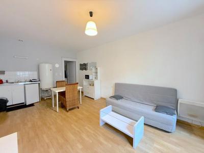 For rent Pauillac 1 room 22 m2 Gironde (33250) photo 1