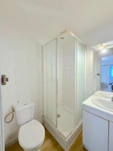 For rent Pauillac 1 room 22 m2 Gironde (33250) photo 2