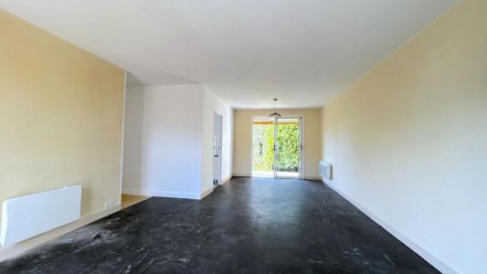 For rent Blaye 4 rooms 81 m2 Gironde (33390) photo 1