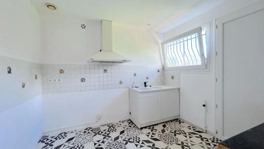 For rent Blaye 4 rooms 81 m2 Gironde (33390) photo 3