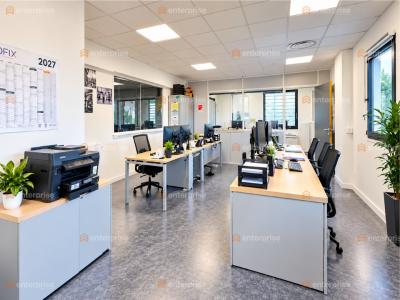 For rent Villeneuve-d'ascq 770 m2 Nord (59491) photo 2