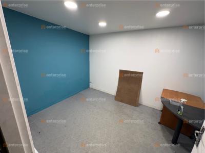 Louer Commerce Capinghem 22800 euros