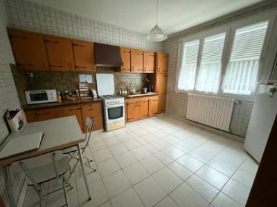 For sale Ploemel 5 rooms 114 m2 Morbihan (56400) photo 3