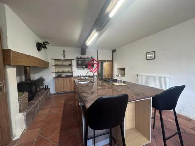 Acheter Appartement 387 m2 Heres