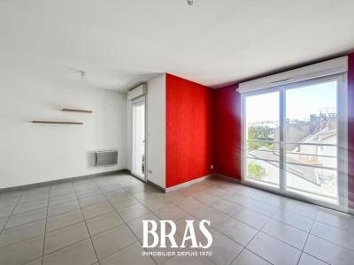 For sale Nantes 3 rooms 63 m2 Loire atlantique (44100) photo 0