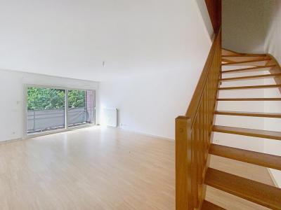 For sale Gex 4 rooms 91 m2 Ain (01170) photo 1