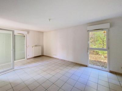 For sale Gex 3 rooms 69 m2 Ain (01170) photo 2
