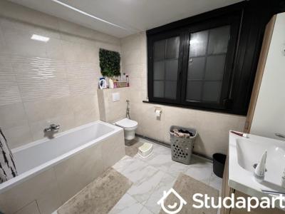 For rent Mons-en-baroeul 1 room 11 m2 Nord (59370) photo 2