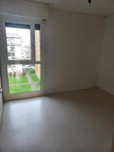For rent Pessac 3 rooms 58 m2 Gironde (33600) photo 0