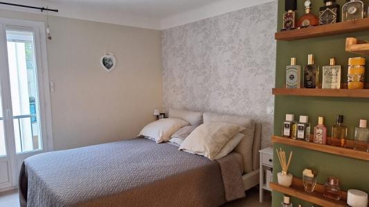 For sale Istres Istres 3 rooms 66 m2 Bouches du Rhone (13800) photo 2