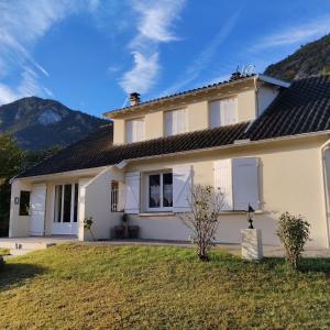 For sale PROCHE TARASCON SUR ARIEG 5 rooms 131 m2 Ariege (09400) photo 0