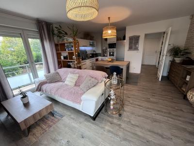 For sale SUR LES HAUTEURS 3 rooms 66 m2 Rhone (69480) photo 2