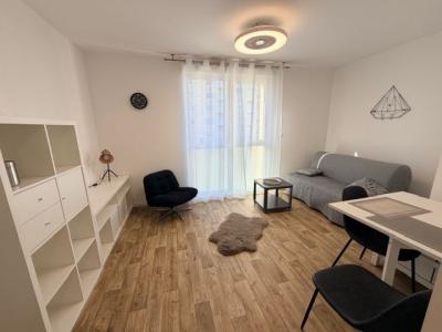 Annonce Location Appartement  10