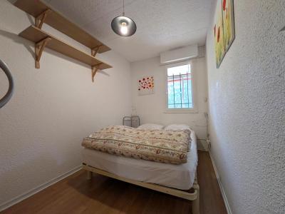 Louer Appartement Bormes-les-mimosas 715 euros