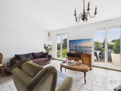 For sale Blanquefort 6 rooms 185 m2 Gironde (33290) photo 3