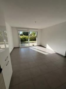 Louer Appartement 57 m2 Village-neuf