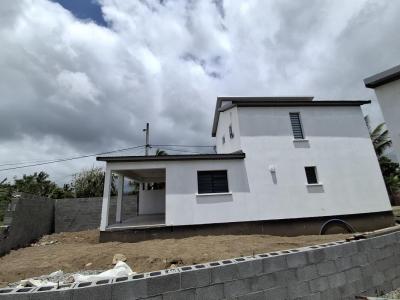 For sale Sainte-suzanne 4 rooms 103 m2 Reunion (97441) photo 1