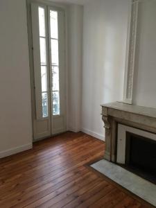 For rent Bordeaux 3 rooms 61 m2 Gironde (33000) photo 0