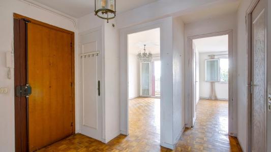 For sale Nice 3 rooms 57 m2 Alpes Maritimes (06200) photo 2
