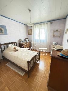 For sale Saint-martin-de-crau 6 rooms 105 m2 Bouches du Rhone (13310) photo 3