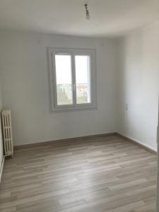 For rent Nimes 4 rooms 64 m2 Gard (30000) photo 4