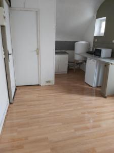 For rent Romilly-sur-seine 1 room 16 m2 Aube (10100) photo 0