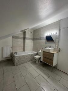 Louer Maison 16 m2 Champs-sur-marne