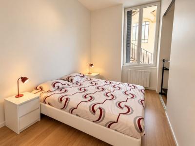 For rent Roanne 2 rooms 52 m2 Loire (42300) photo 2