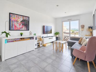 Acheter Appartement Luzinay 235000 euros