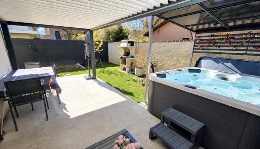 For sale Tullins 4 rooms 90 m2 Isere (38210) photo 1