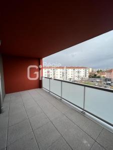 Louer Appartement Villeurbanne 798 euros