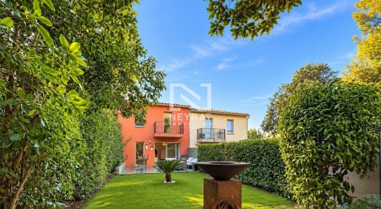 For sale Saint-raphael 4 rooms 79 m2 Var (83700) photo 0