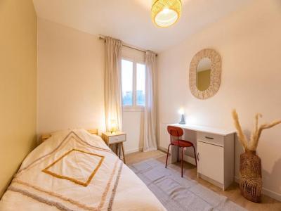 For rent Evreux 1 room 19 m2 Eure (27000) photo 1