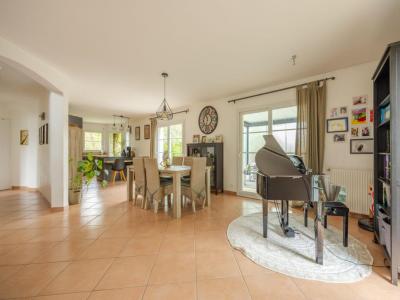 For sale Saint-herblain 5 rooms 143 m2 Loire atlantique (44800) photo 0