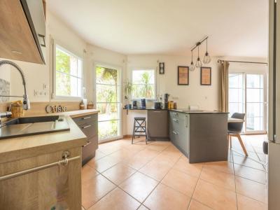 For sale Saint-herblain 5 rooms 143 m2 Loire atlantique (44800) photo 3