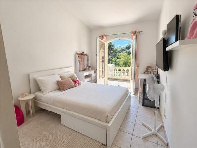 For rent Gaude 4 rooms 154 m2 Alpes Maritimes (06610) photo 4