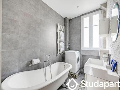 Louer Appartement Paris-17eme-arrondissement 4959 euros