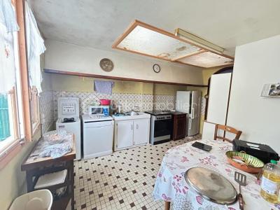 Acheter Maison Bourgon 83500 euros