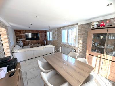 For sale R�SIDENTIEL 5 rooms 126 m2 Loire (42300) photo 3