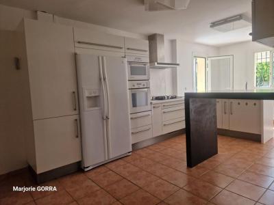For rent Puy-sainte-reparade 5 rooms 204 m2 Bouches du Rhone (13610) photo 4