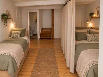 For sale Cuges-les-pins 2 rooms 46 m2 Bouches du Rhone (13780) photo 2