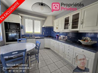 For sale Noyant 5 rooms 190 m2 Maine et loire (49490) photo 1