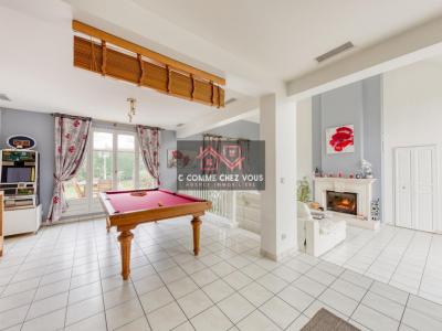 Acheter Prestige Ozoir-la-ferriere 989900 euros