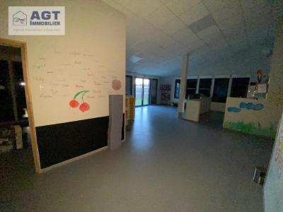 Louer Local commercial 198 m2 Beauvais