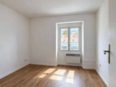 For rent Viry-chatillon 3 rooms 34 m2 Essonne (91170) photo 1