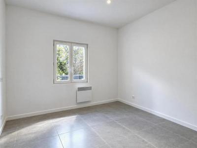 For rent Viry-chatillon 3 rooms 34 m2 Essonne (91170) photo 2