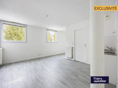 For sale Nantes 1 room 32 m2 Loire atlantique (44100) photo 0